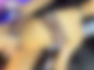 Live cam show with GiaFerrara - Anal Toys on Camsoda