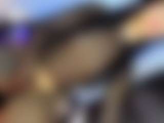GiaFerrara's Live Sex Cam Show