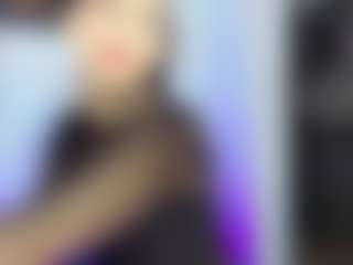 Live cam show with GiaFerrara - Lean on Strip Flash - Live Sex Shows