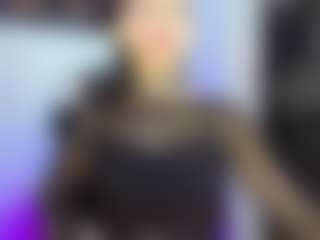 GiaFerrara's Live Sex Cam Show