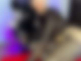 GiaFerrara's Live Sex Cam Show