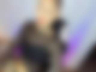 GiaFerrara's Live Sex Cam Show