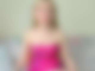 Kathrynn18's Live Sex Cam Show
