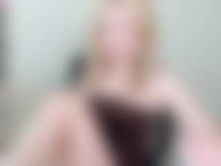 Kathrynn18's Live Sex Cam Show