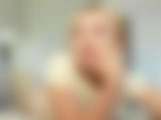 Kathrynn18's Live Sex Cam Show