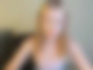Kathrynn18's Live Sex Cam Show