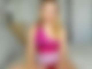 Kathrynn18's Live Sex Cam Show