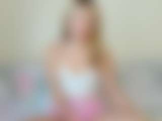 Kathrynn18's Live Sex Cam Show