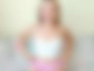 Kathrynn18's Live Sex Cam Show