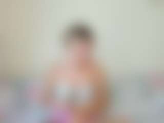 Kathrynn18's Live Sex Cam Show