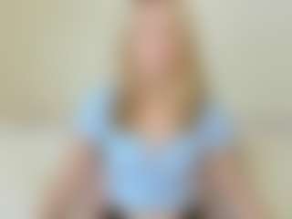 Kathrynn18's Live Sex Cam Show