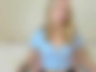 Kathrynn18's Live Sex Cam Show