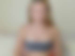 Kathrynn18's Live Sex Cam Show