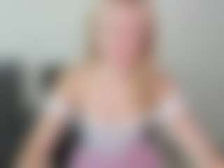Live cam show with Kathrynn18 - Blonde Hair on Camsoda