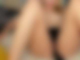 Kathrynn18's Live Sex Cam Show