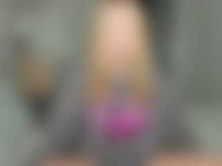 Live cam show with Kathrynn18 - Teen (18+) on CamwithHer