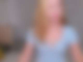 Kathrynn18's Live Sex Cam Show
