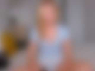 Kathrynn18's Live Sex Cam Show
