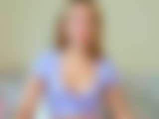 Kathrynn18's Live Sex Cam Show