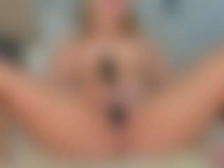 Kathrynn18's Live Sex Cam Show