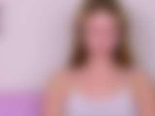 Kathrynn18's Live Sex Cam Show