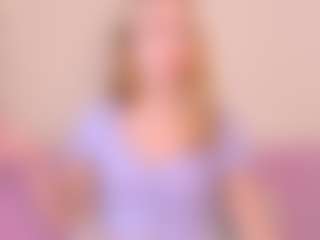 Kathrynn18's Live Sex Cam Show