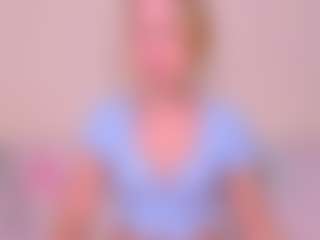 Kathrynn18's Live Sex Cam Show