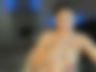 Live cam show with KattyRee18 - Blue Eyes on Uber Horny