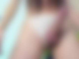 Chloeygreey's Live Sex Cam Show