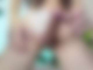 Chloeygreey's Live Sex Cam Show