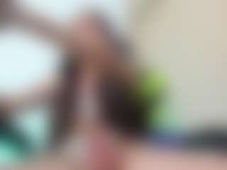 Chloeygreey's Live Sex Cam Show