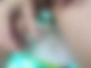Live cam show with Chloeygreey - Sph on Camsoda
