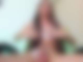 Chloeygreey's Live Sex Cam Show
