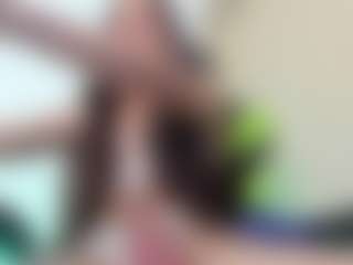 Chloeygreey's Live Sex Cam Show