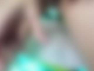 Live cam show with Chloeygreey - Polish on Camsoda