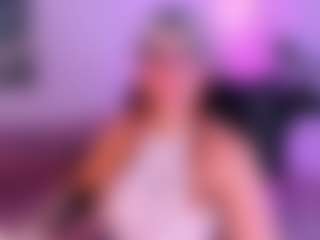Live cam show with Kithana-jazmin - Nipple Play on boobsie.com