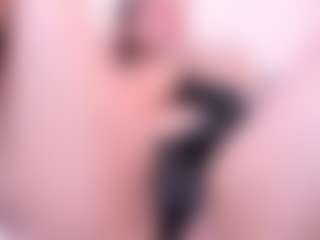Live cam show with Kithana-jazmin - Tongue on CamSodaAdn