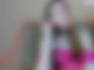Live cam show with Vikapinakolada - Blonde Hair on liverealitysex.com