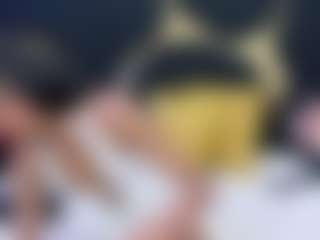 Live cam show with Kendal77 - Nipple Play on Camsoda