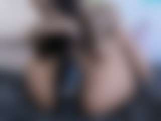Live cam show with Kendal77 - Smoke on StripNow