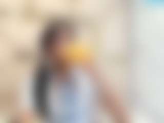 Live cam show with Kendal77 - Shaved on Stripli.com