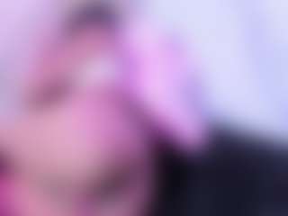 Live cam show with Kendal77 - Shaved on madthumbs