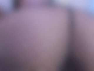 Live cam show with Kendal77 - Smoke on MyBangCams
