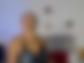 Live cam show with reina-mature - Red Hair Middle Aged on Camsoda