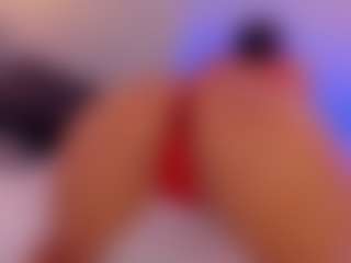 aisha-h's Live Sex Cam Show