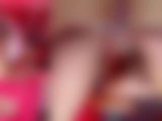 Live cam show with BellyRouse - Moaning on sexylivex.com