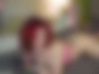 Live cam show with HaylaAmber - Spy on StripNow
