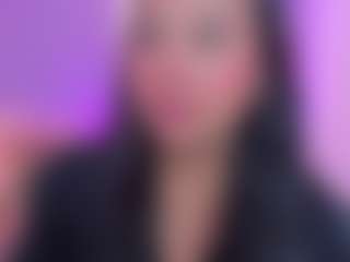 Live cam show with isabella-florez - Colombia on CamwithHer