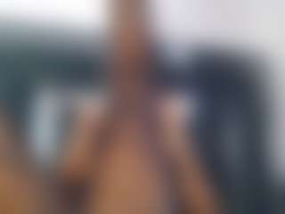 Live cam show with sexybree22 - Strip BBW on madthumbs