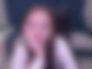 Live cam show with Annet - Nipple Piercings on CSO-WL